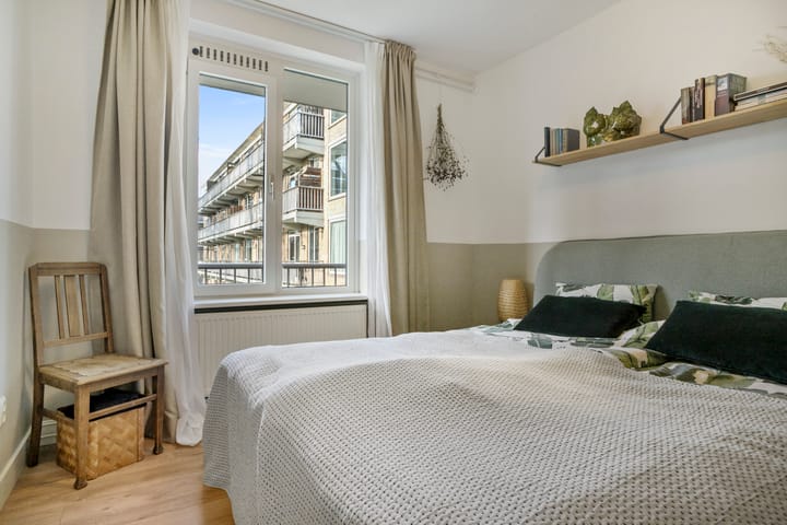 Photo 24 of Samuel Morsestraat 11