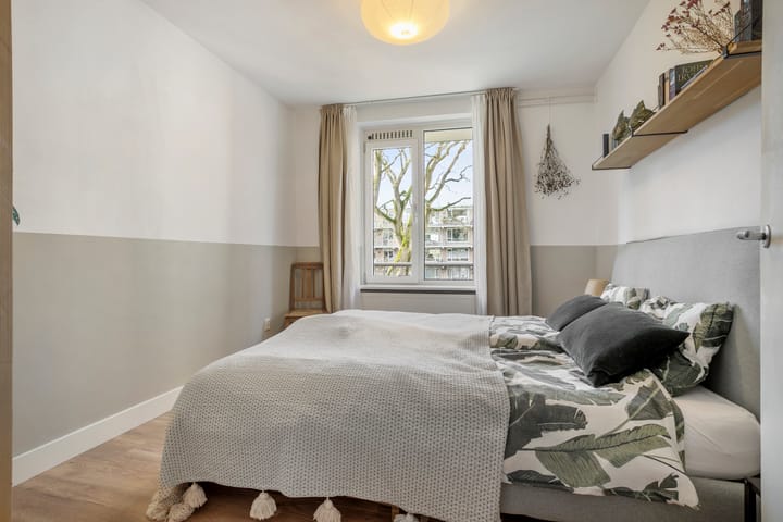 Photo 26 of Samuel Morsestraat 11