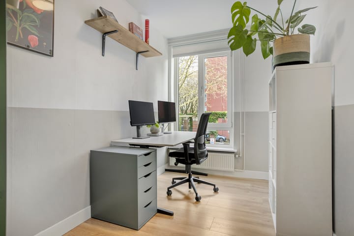 Photo 32 of Samuel Morsestraat 11