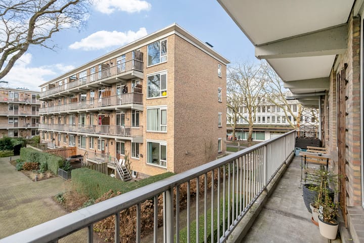 Photo 35 of Samuel Morsestraat 11