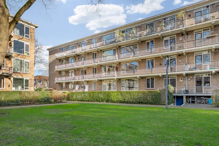 Photo 39 of Samuel Morsestraat 11