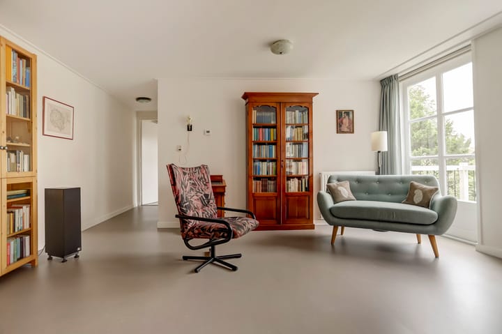 Photo 11 of Wagenaarstraat 12-E