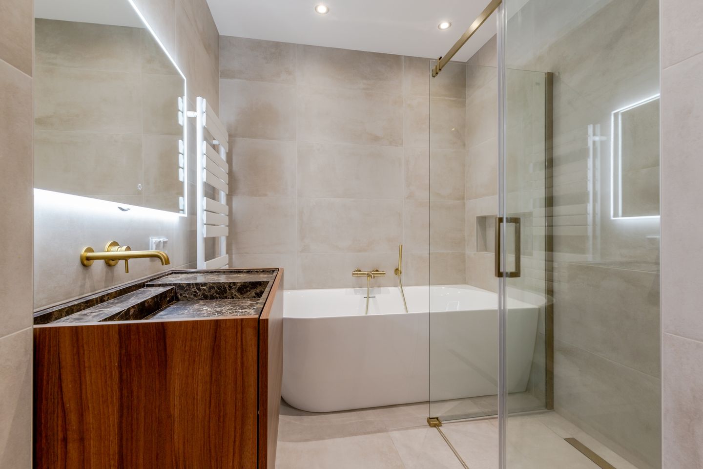 Foto 19 van Van Lansbergestraat 109