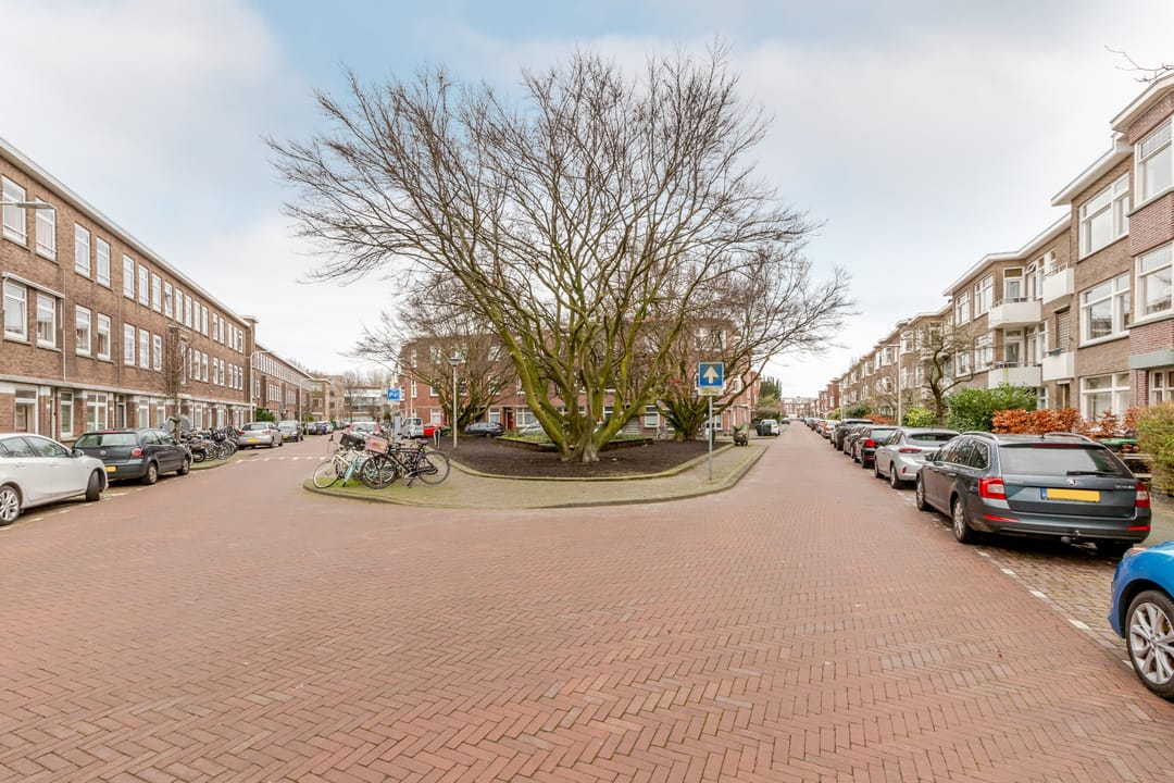 Foto 32 van Van Lansbergestraat 109