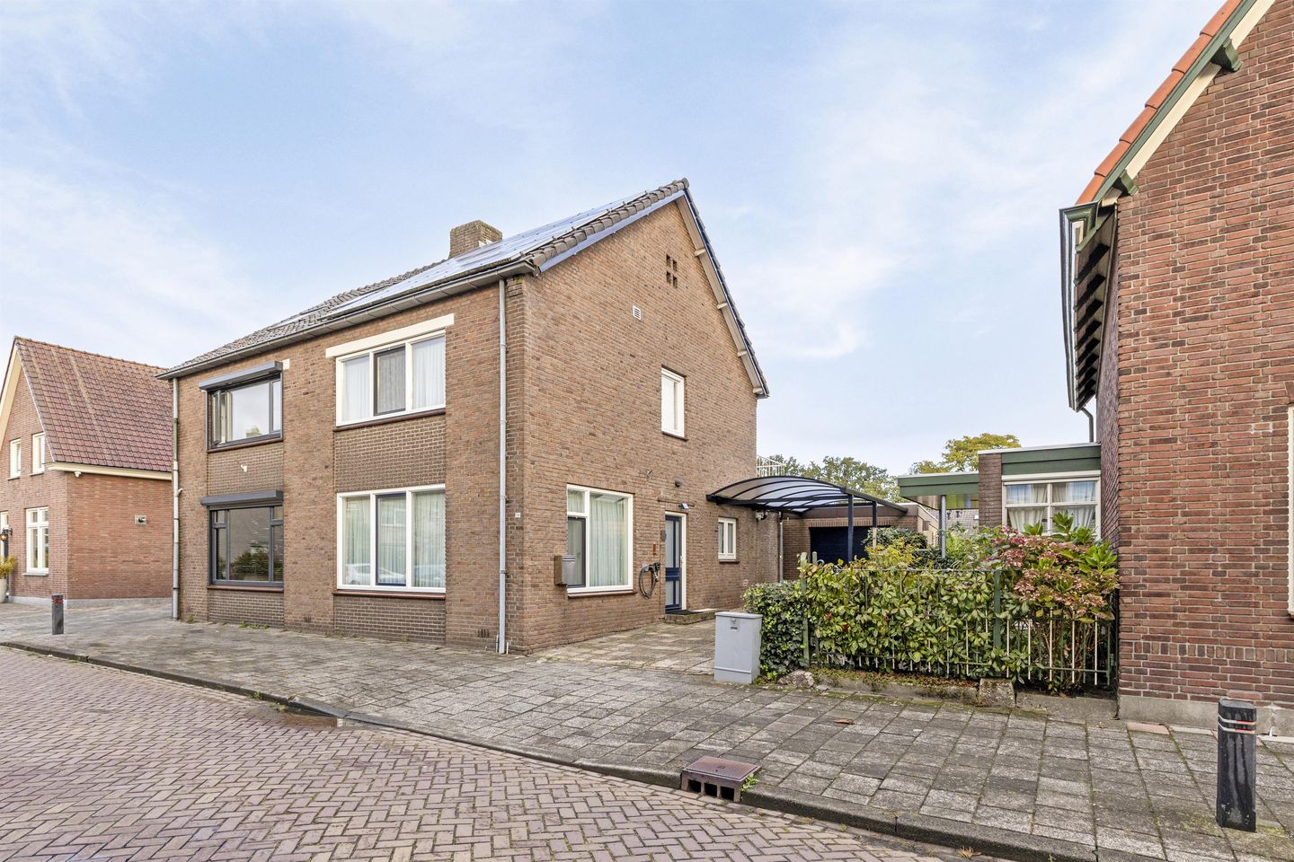 Photo 35 of Heistraat 56