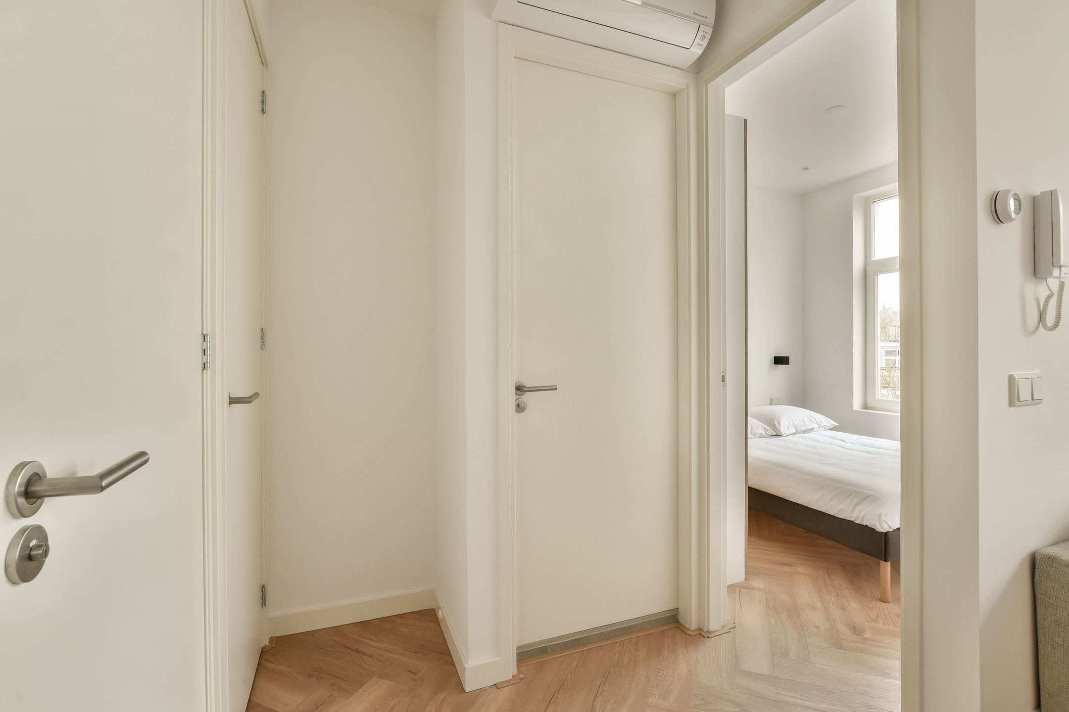 Foto 9 van Van Ostadestraat 166-4A