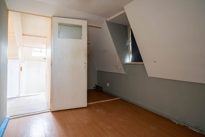 Foto 14 van Parallelweg 91