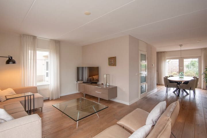 Foto 5 van Richtershof 26