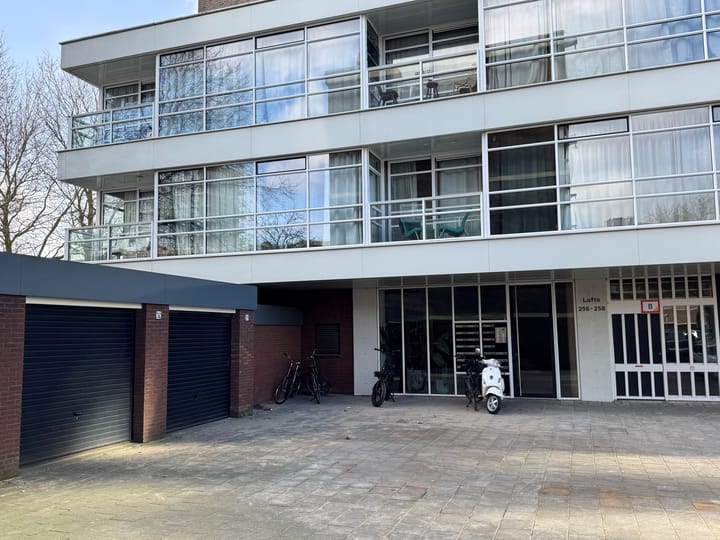 Foto 17 van Maassluisstraat 256-L