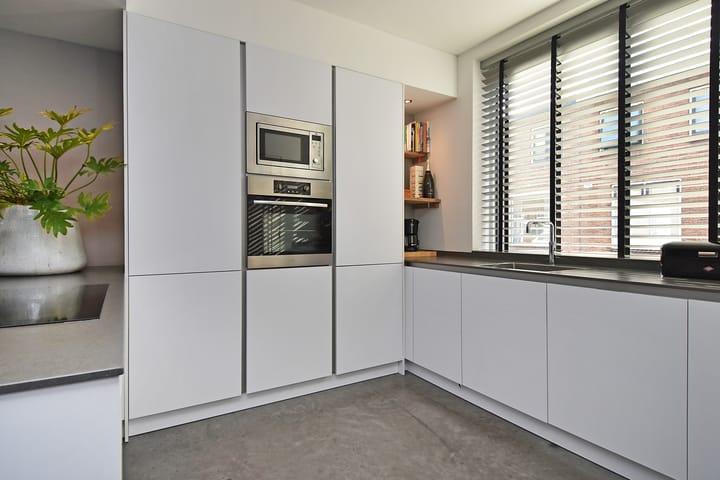 Foto 15 van Emmastraat 37