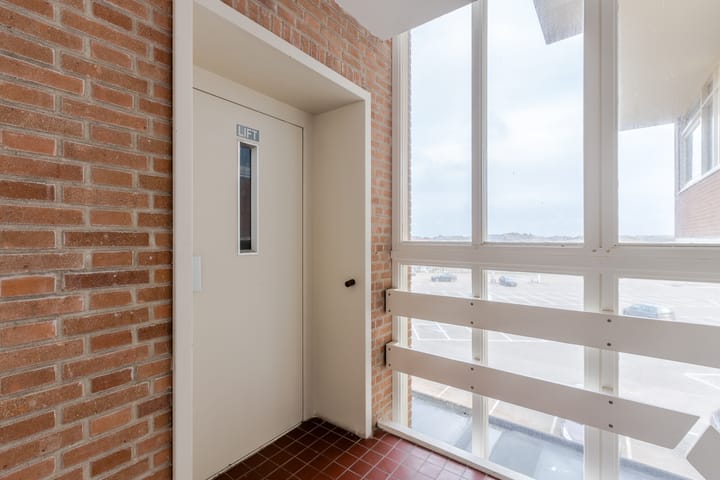 Foto 10 van Kennedyboulevard 644