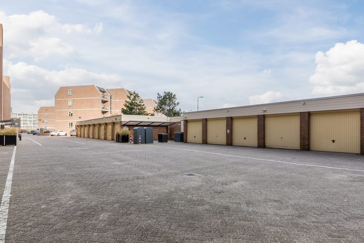 Foto 39 van Kennedyboulevard 644