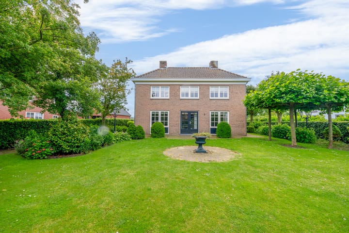 Foto 1 van Scharenburgsestraat 7