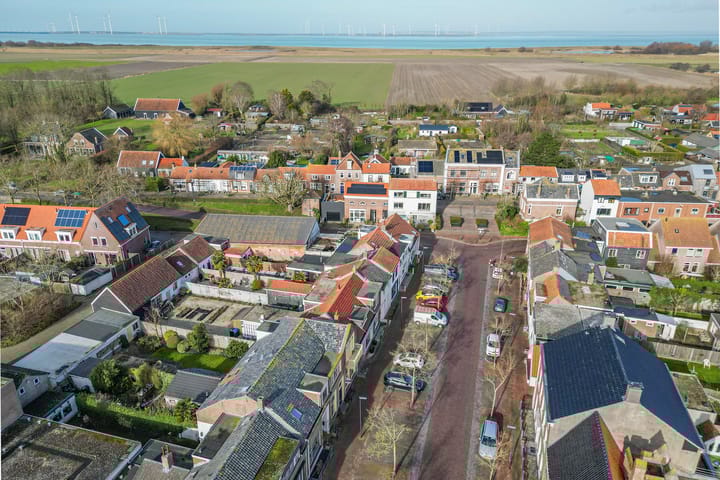 Foto 53 van Voorstraat 12