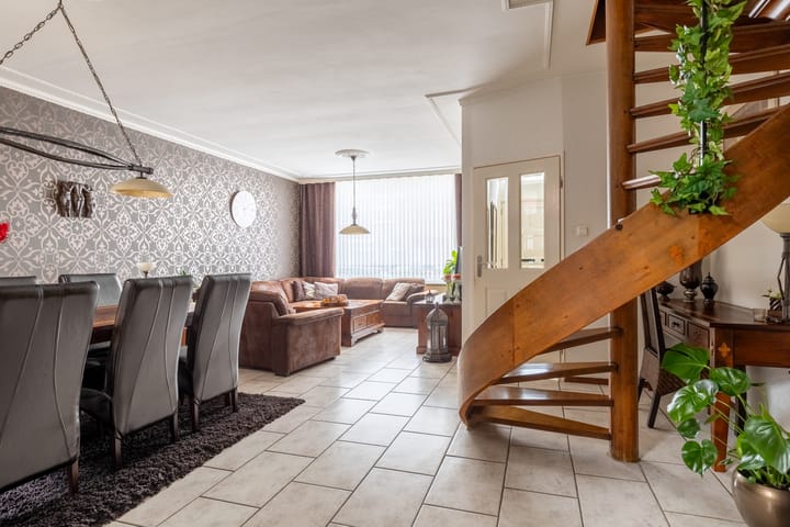 Foto 17 van Haagweg 59