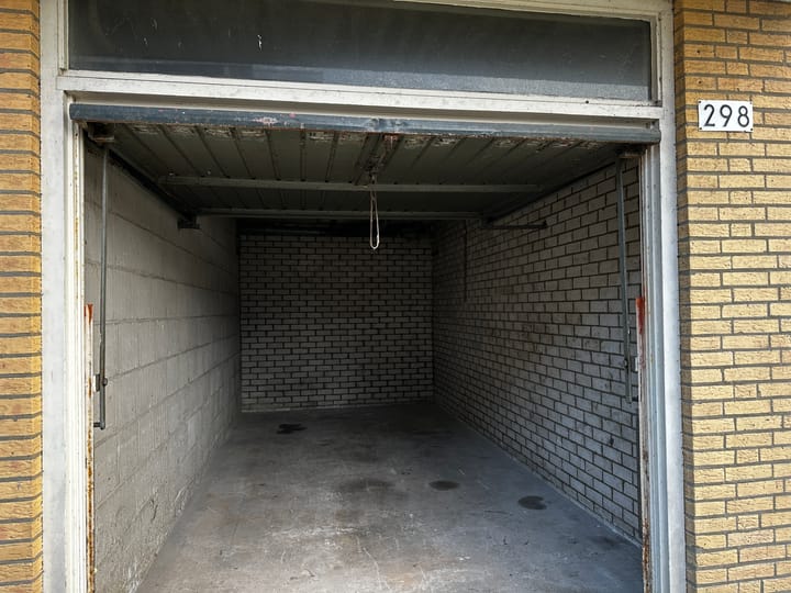 Foto 2 van Roosstraat 298