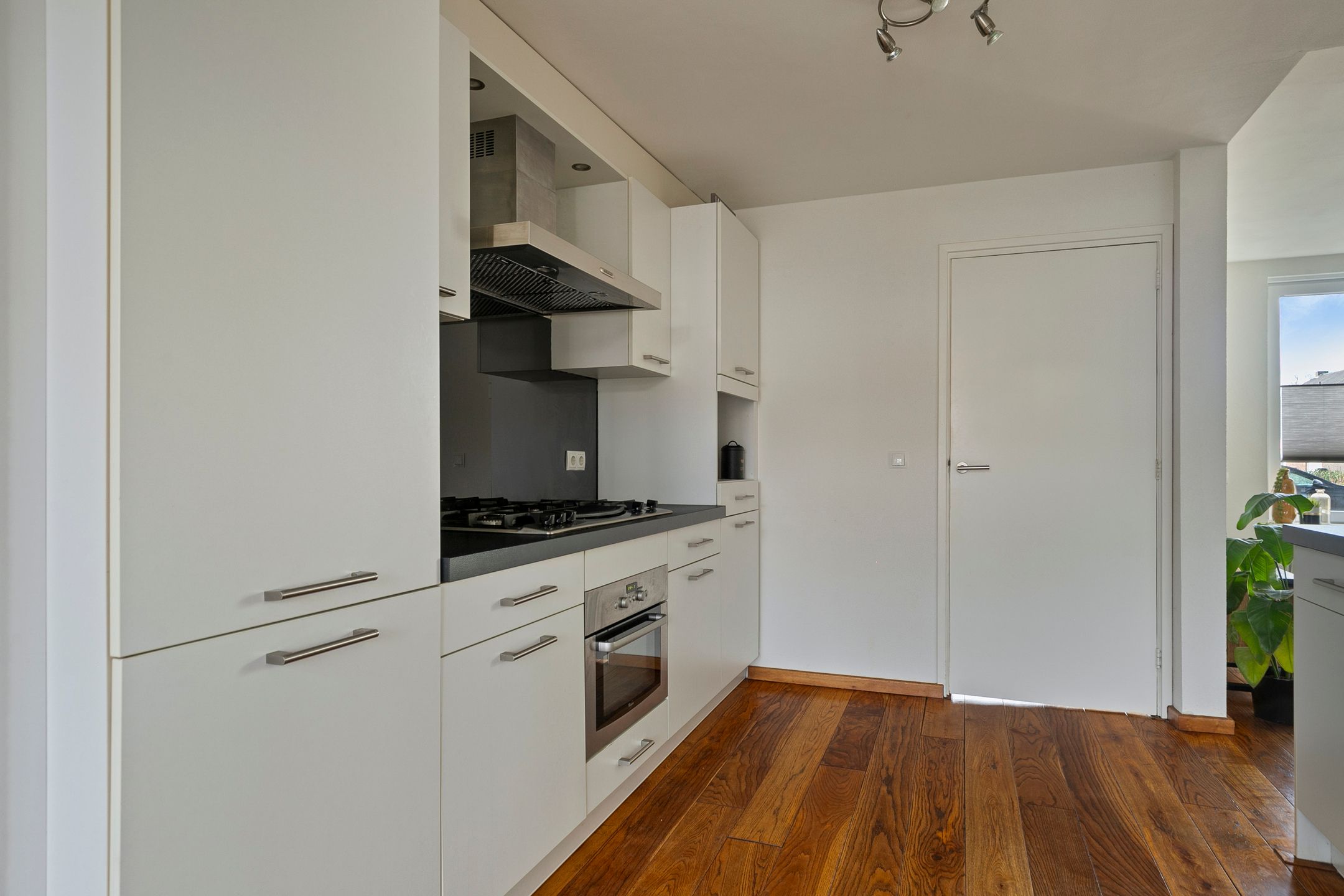 Foto 9 van de Lairessestraat 1