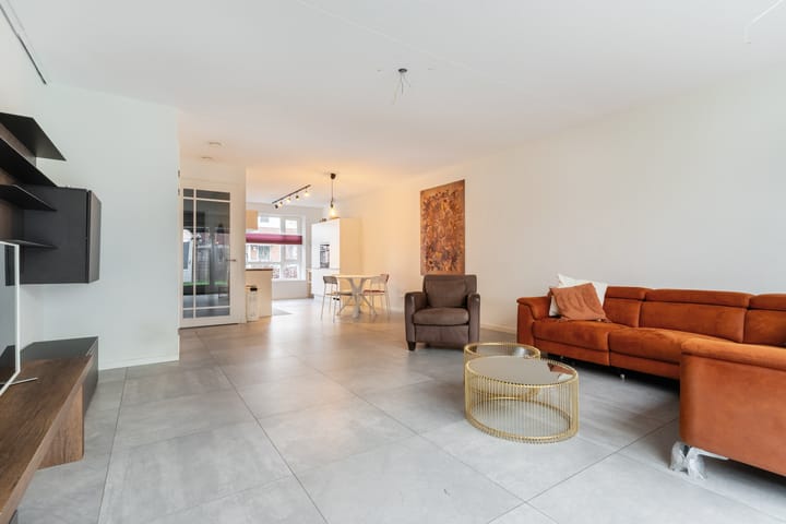 Foto 8 van Cellostraat 19