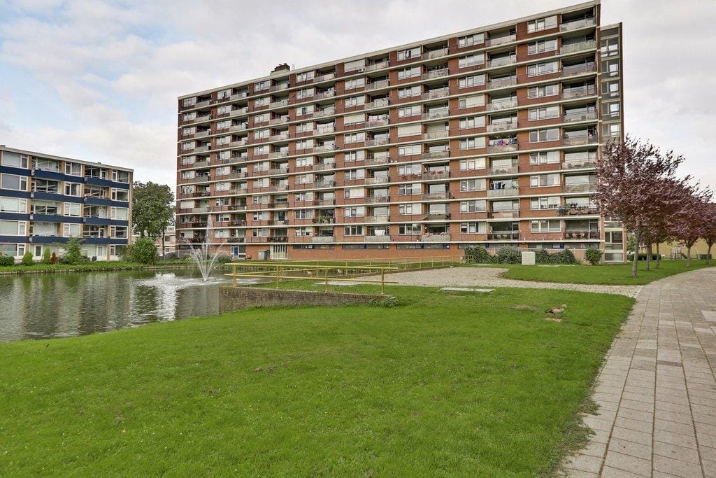 Foto 1 van Roosstraat 18