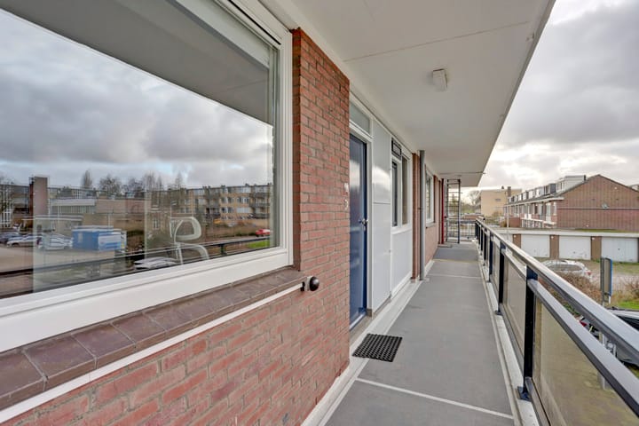 Foto 7 van Roosstraat 18