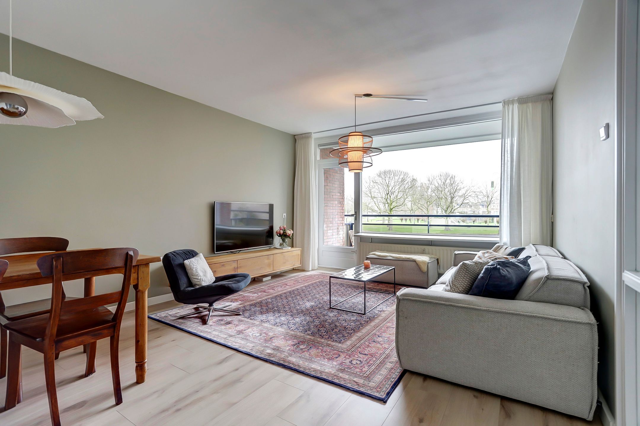 Foto 9 van Roosstraat 18