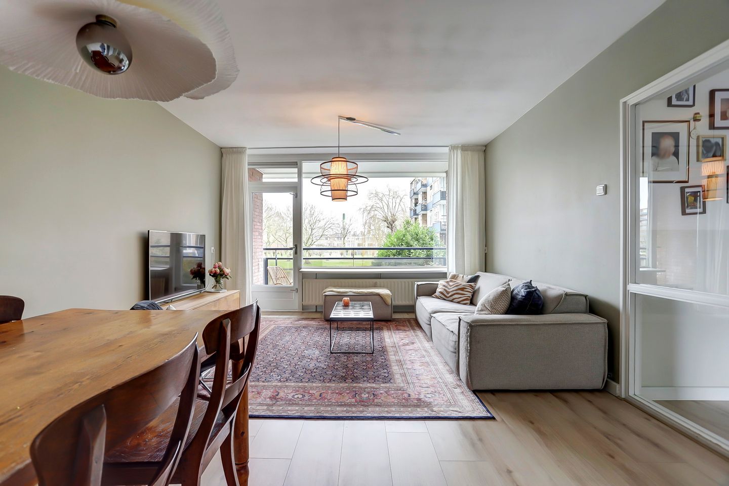 Foto 10 van Roosstraat 18