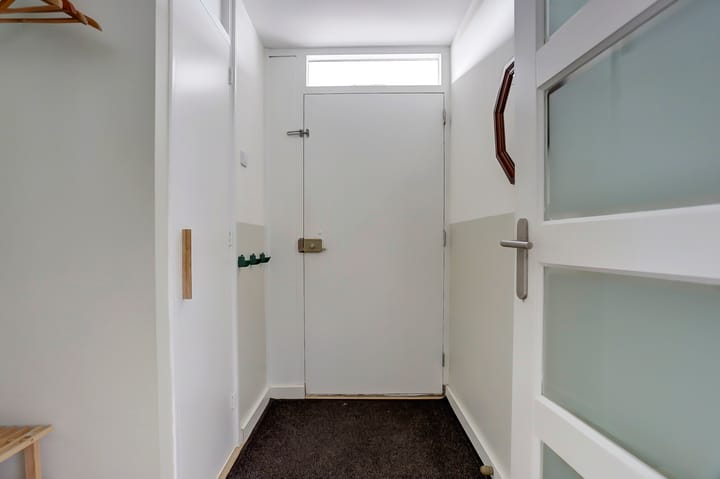 Foto 27 van Roosstraat 18