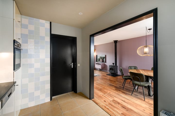 Photo 13 of Mounewei 32