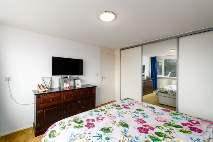 Photo 21 of Mounewei 32