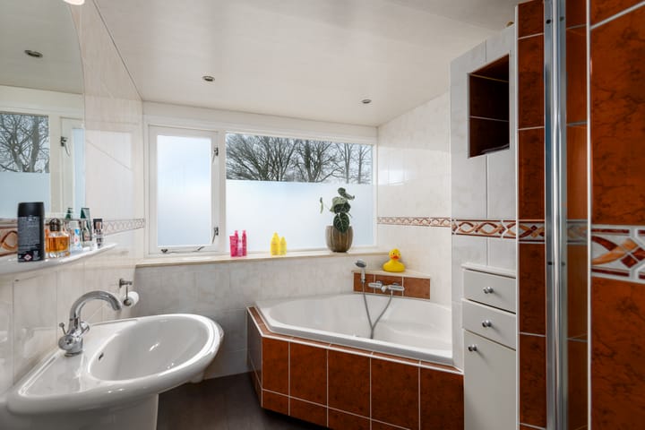 Photo 24 of Mounewei 32