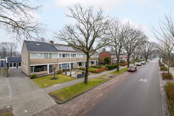 Photo 44 of Mounewei 32