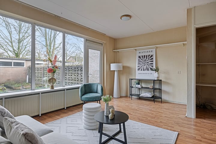 Foto 16 van Van Oosterzeestraat 28