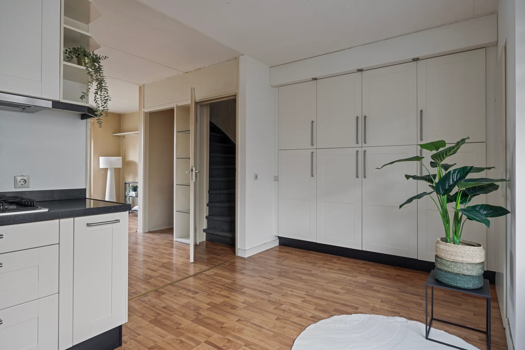 Foto 11 van Van Oosterzeestraat 28