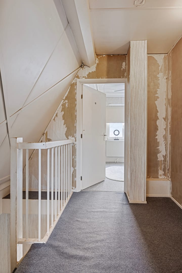 Foto 33 van Van Oosterzeestraat 28