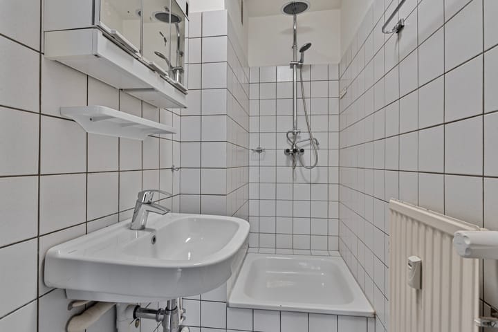 Photo 16 of Gulikstraat 125