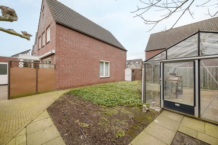 Photo 32 of Kuiperhof 7