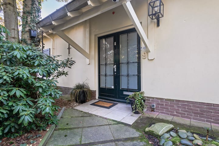 Foto 6 van van Lyndenlaan 9