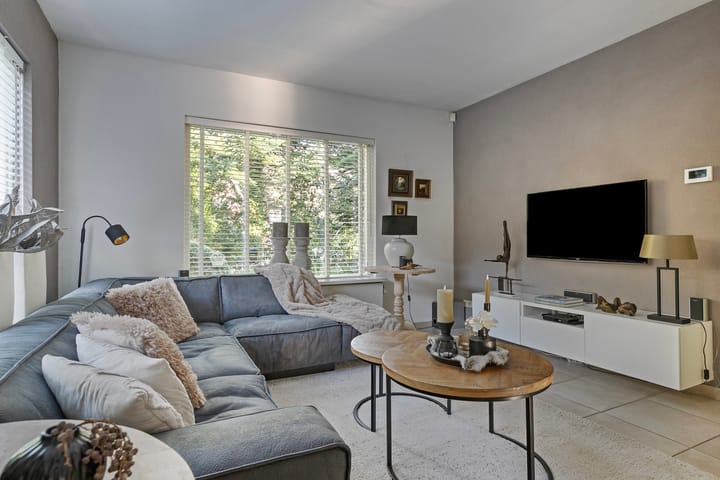 Foto 11 van van Lyndenlaan 9