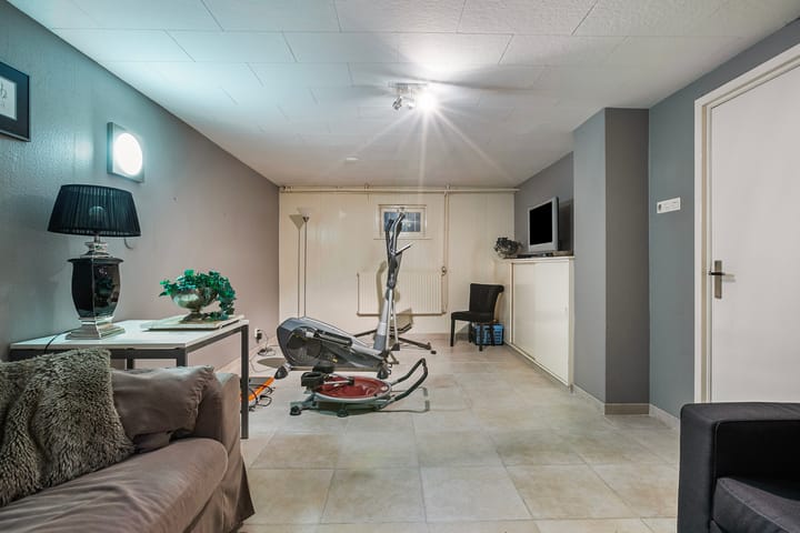 Foto 38 van van Lyndenlaan 9