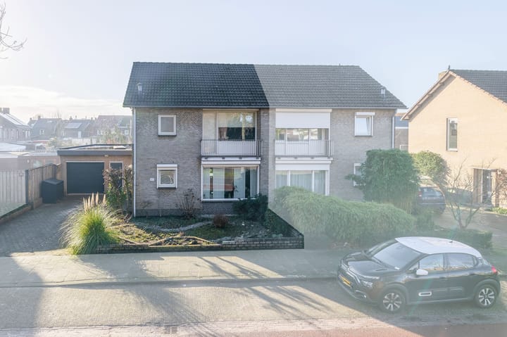 Foto 1 van Burgemeester Gommansstraat 145