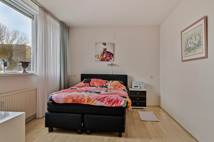 Foto 13 van Oldenzaalsestraat 109-305