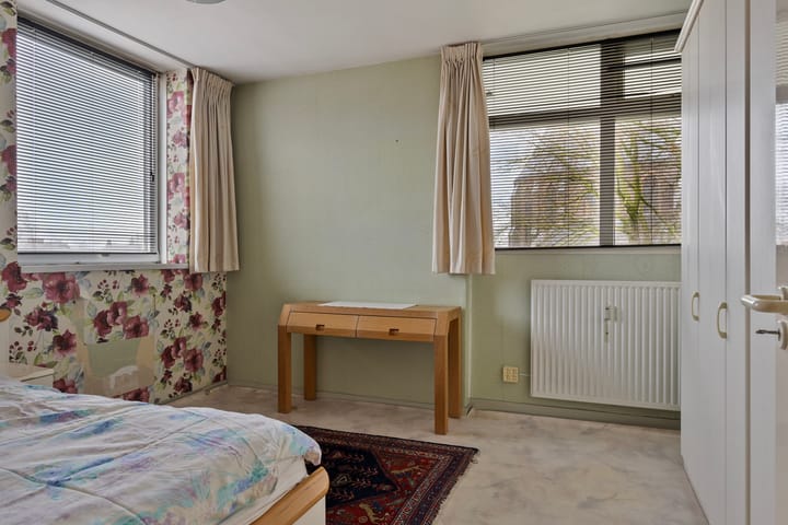 Foto 15 van Oldenzaalsestraat 109-305