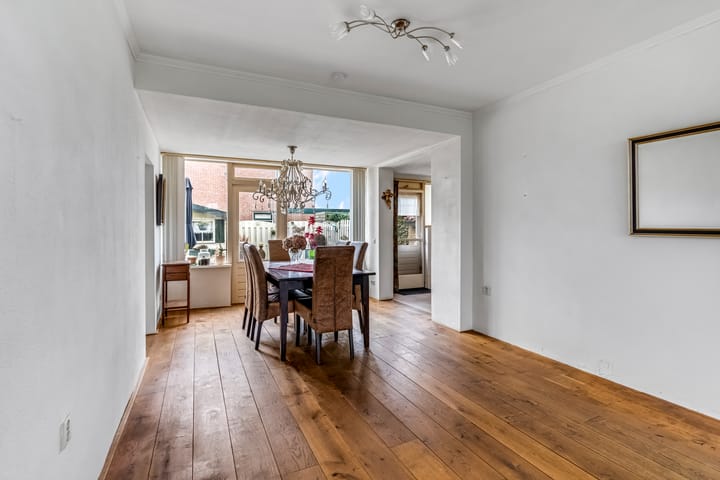 Foto 11 van St. Willibrordusstraat 1