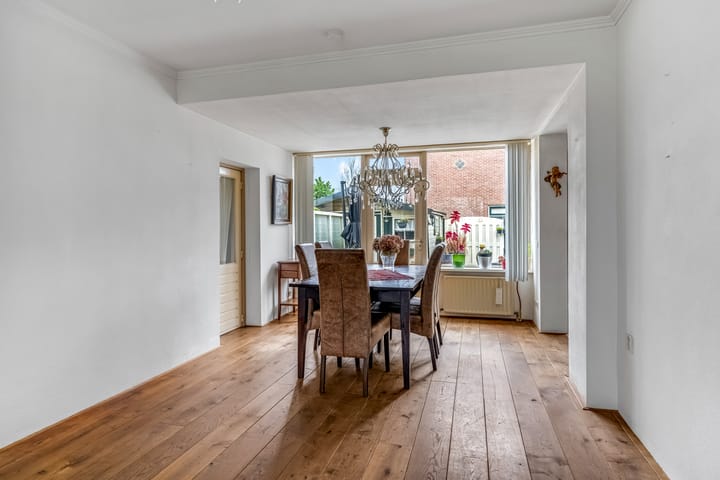 Foto 12 van St. Willibrordusstraat 1