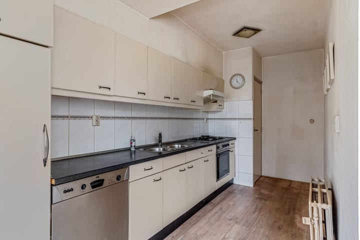 Foto 14 van St. Willibrordusstraat 1