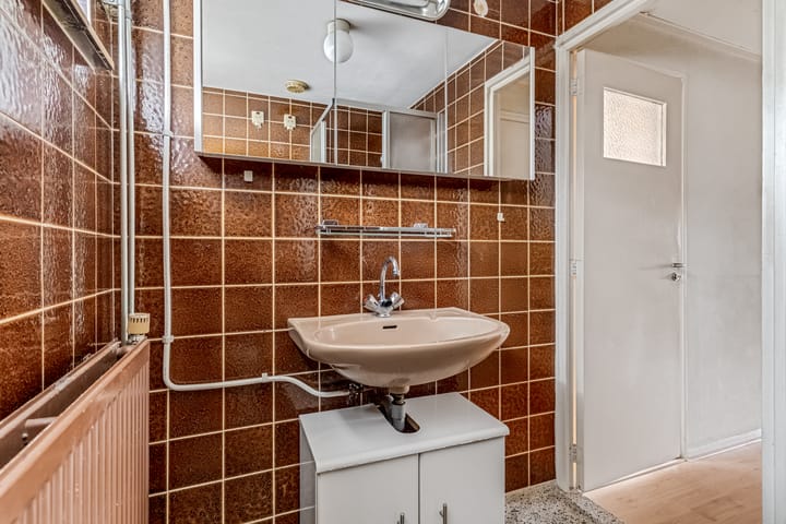 Foto 24 van St. Willibrordusstraat 1