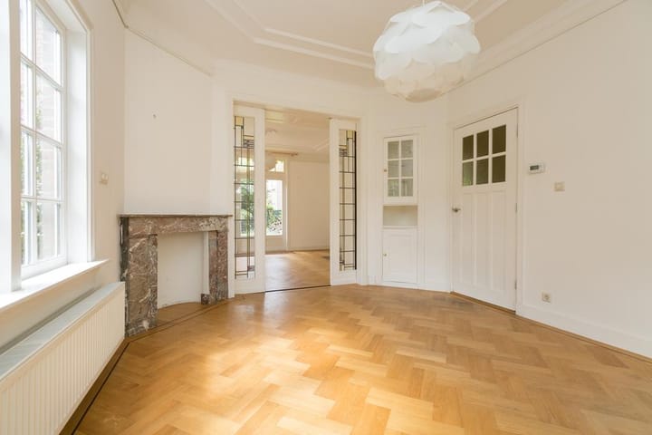 Photo 3 of Mezenplein 22