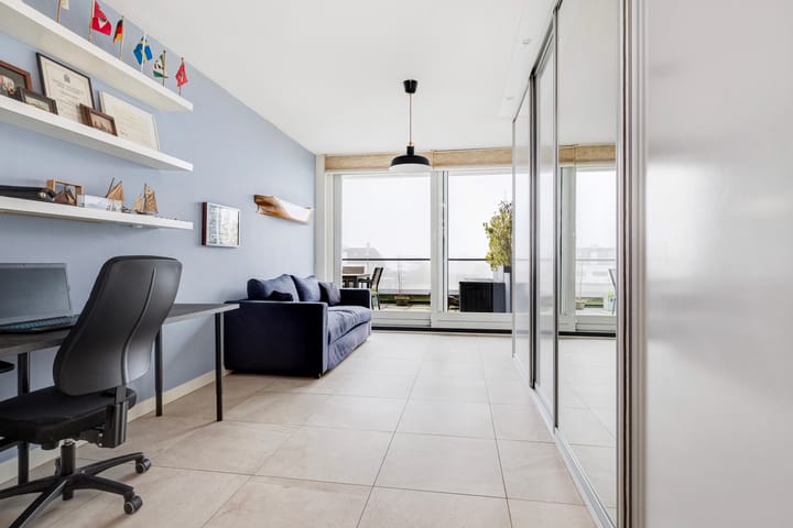 Foto 22 van Van der Duijn van Maasdamweg 586