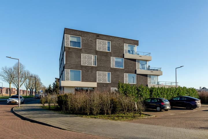 Foto 27 van Van der Duijn van Maasdamweg 586