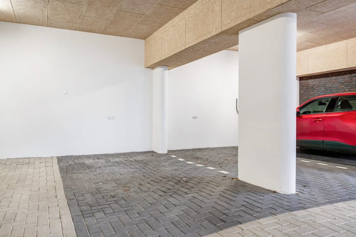 Foto 29 van Van der Duijn van Maasdamweg 586